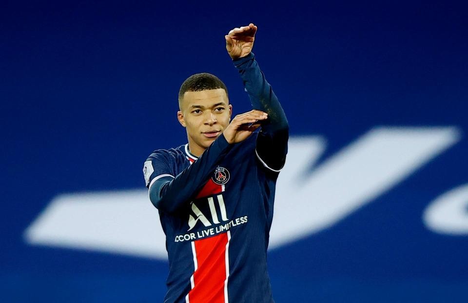 Mbappe cao bao nhiêu – Chiều cao của siêu sao bóng đá hàng đầu